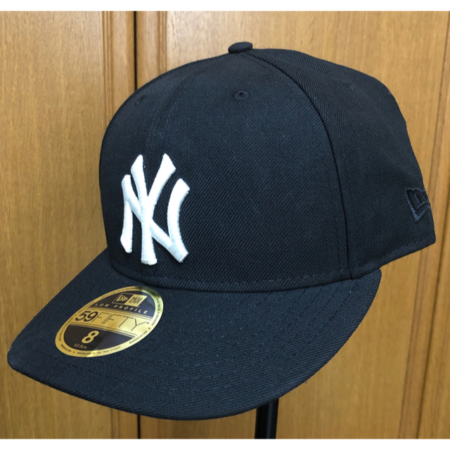 KITH NEW ERA LOW CAP ブラック black 希少サイズ 8 メンズの帽子(キャップ)の商品写真