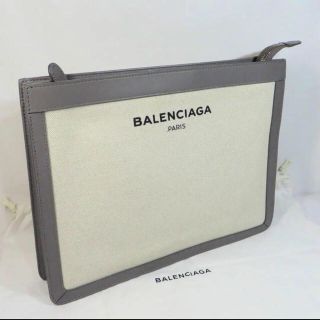 バレンシアガ(Balenciaga)のバレンシアガ  クラッチ　バッグ(クラッチバッグ)