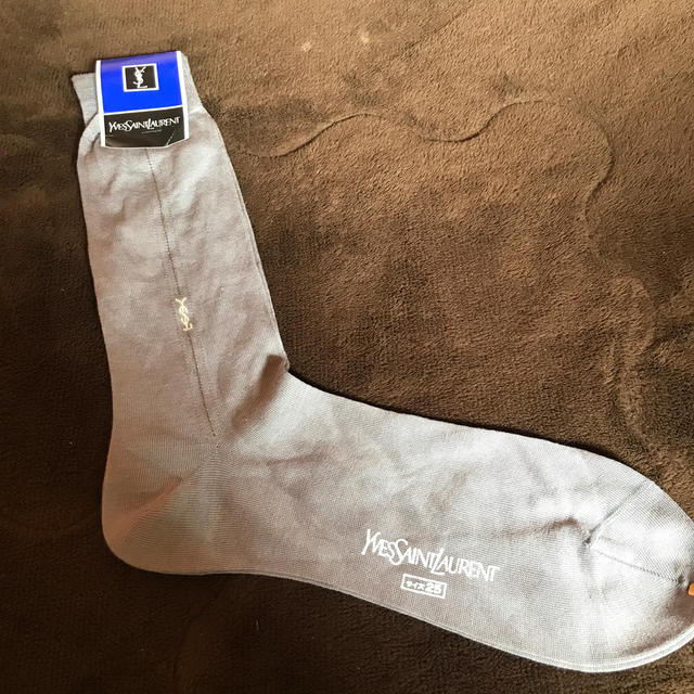 Yves Saint Laurent Beaute(イヴサンローランボーテ)のYSL イヴ・サンローラン　靴下　25センチ メンズのレッグウェア(ソックス)の商品写真