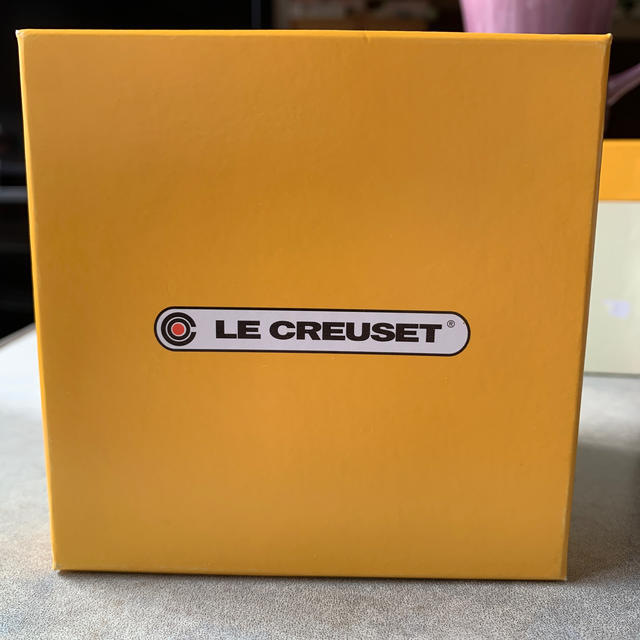 LE CREUSET(ルクルーゼ)の新品未使用　ル・クルーゼ　マグカップ　グレー　 インテリア/住まい/日用品のキッチン/食器(グラス/カップ)の商品写真