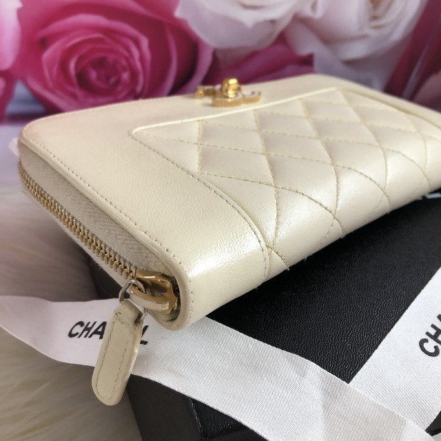 2022春の新作 CHANEL - 美品✨CHANEL シャネル マドモアゼル 長財布