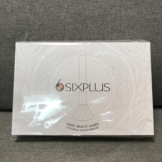 SIXPLUS 貴族のゴールドメイクブラシ 11本セット コスメ/美容のキット/セット(コフレ/メイクアップセット)の商品写真