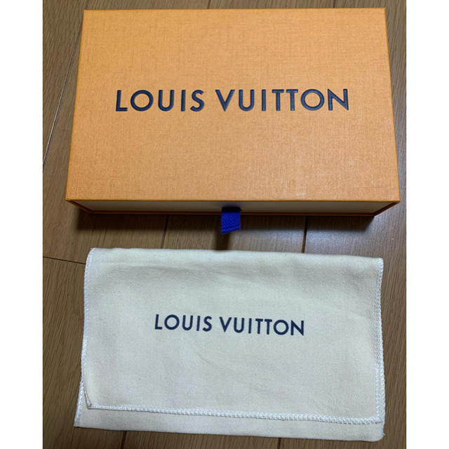 LOUIS VUITTON - ★新品★ルイヴィトン 箱&保存袋の通販 by ぐでたま's shop｜ルイヴィトンならラクマ