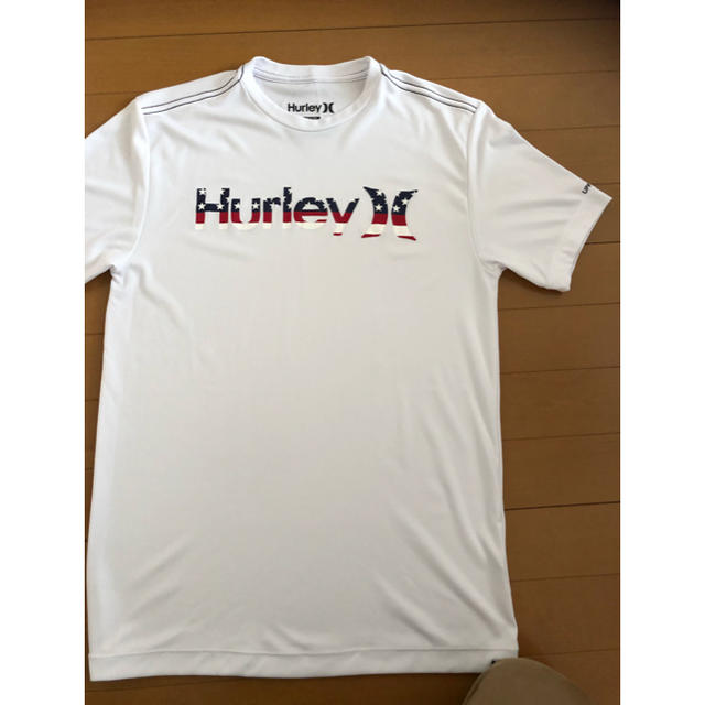 Hurley(ハーレー)のHurley（ハーレイ）パーカー・Tシャツ・水着3点セット メンズのトップス(パーカー)の商品写真