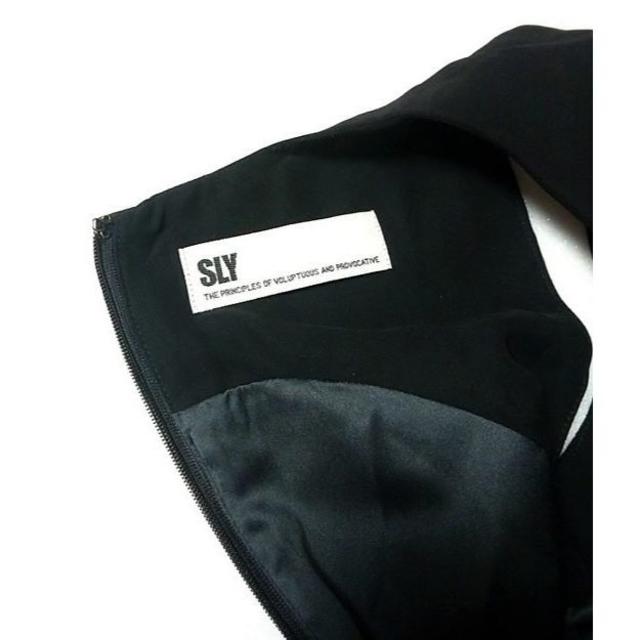 SLY(スライ)の綺麗 スライ SLY ペプラム ノースリーブ チュニック フレア 2 シフォン レディースのトップス(チュニック)の商品写真