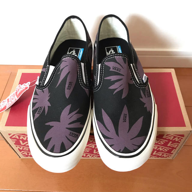 Ron Herman(ロンハーマン)の【新品タグ付】VANS スリッポン ★ SUMMER LEAF メンズの靴/シューズ(スニーカー)の商品写真