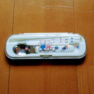 ファミリア(familiar)のfamiliar　お箸&スプーンセット　キッズ　中古品(スプーン/フォーク)