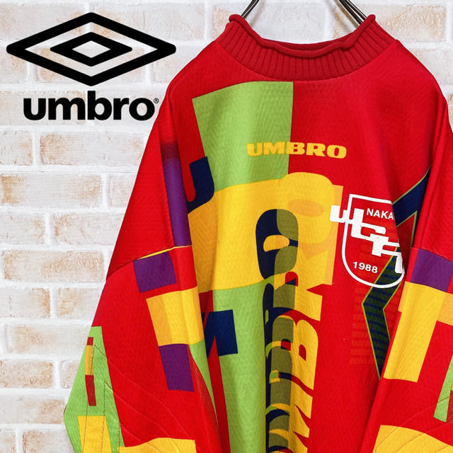 UMBRO(アンブロ)の【激レア‼︎】【イギリス製】アンブロ◎ナンバリング モックネック 総柄スウェット メンズのトップス(スウェット)の商品写真