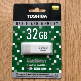 トウシバ(東芝)のTOSHIBA USBメモリー　32GB(PC周辺機器)