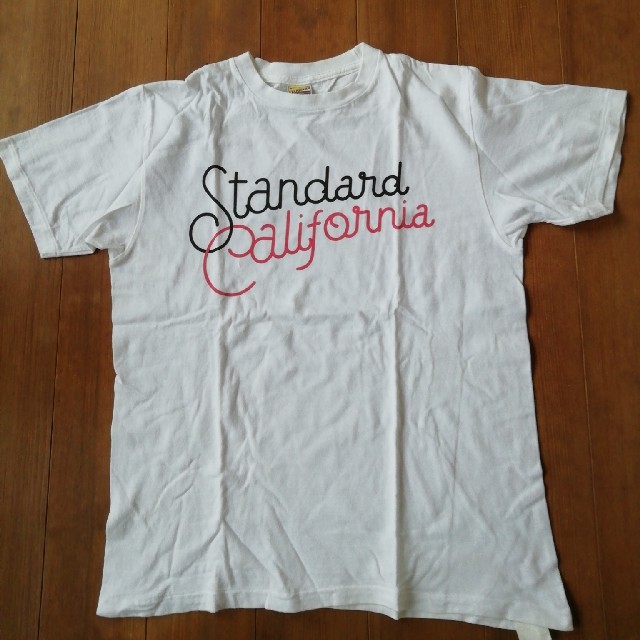 STANDARD CALIFORNIA(スタンダードカリフォルニア)のスタンダードカリフォルニアtシャツ メンズのトップス(Tシャツ/カットソー(半袖/袖なし))の商品写真