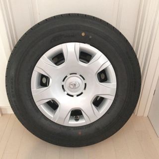 ブリヂストン(BRIDGESTONE)のハイエース ダークプライム2 新車外しタイヤ4本セット(タイヤ・ホイールセット)