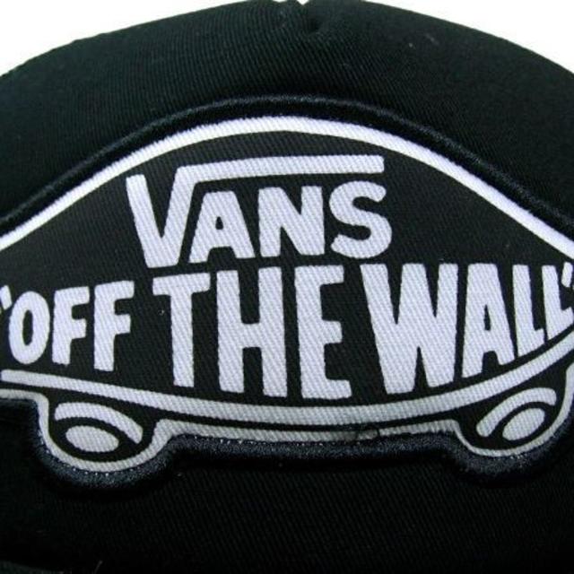 VANS(ヴァンズ)の新品 VANS US購入 バンズ 1番人気  デッキロゴパッチ メッシュキャップ レディースの帽子(キャップ)の商品写真