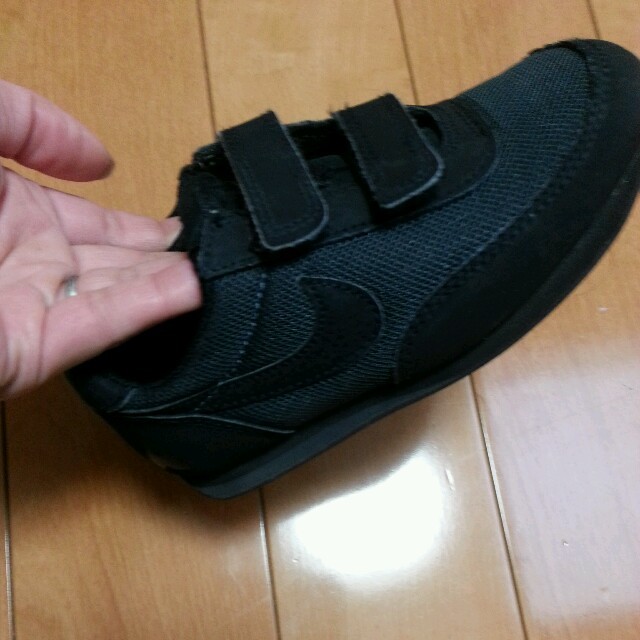 NIKE(ナイキ)のBL様  購入 キッズ/ベビー/マタニティのキッズ靴/シューズ(15cm~)(スニーカー)の商品写真