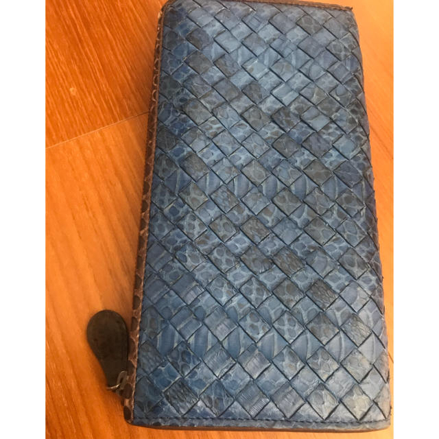 Bottega Veneta(ボッテガヴェネタ)の美品ボッテガヴェネタ  長財布　パイソン  メンズのファッション小物(長財布)の商品写真