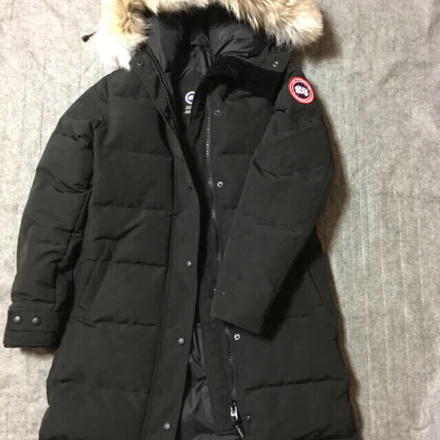 CANADA GOOSE(カナダグース)のカナダグース レディースのジャケット/アウター(ダウンコート)の商品写真