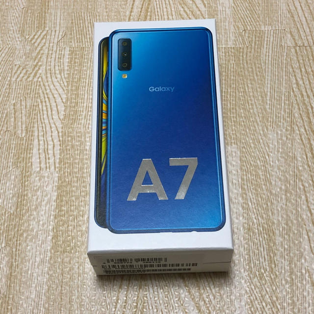 Galaxy A7 blue SIMフリー スマートフォン