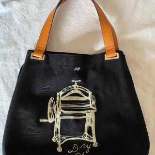 アニヤハインドマーチ(ANYA HINDMARCH)のアニヤハインドマーチ　トートバッグ(トートバッグ)