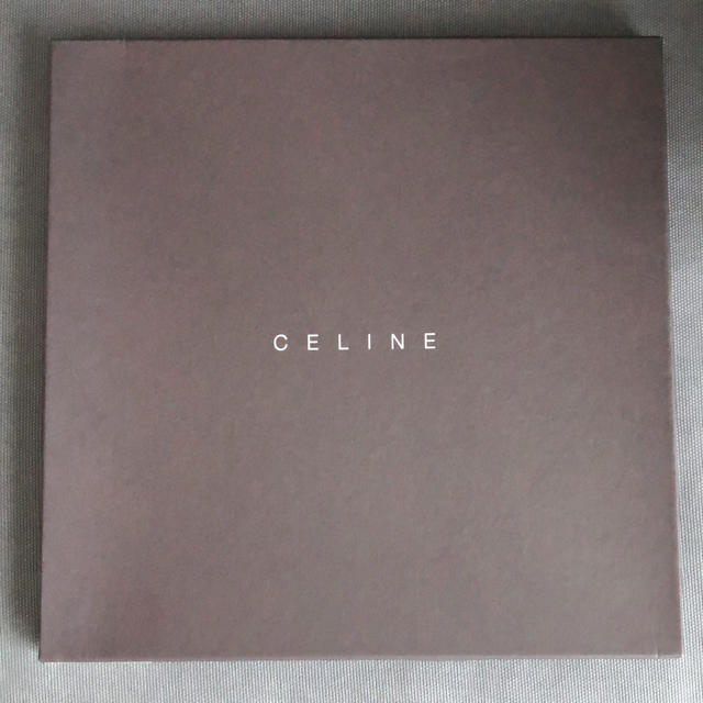 celine(セリーヌ)の新品　セリーヌ　ハンカチ メンズのファッション小物(ハンカチ/ポケットチーフ)の商品写真