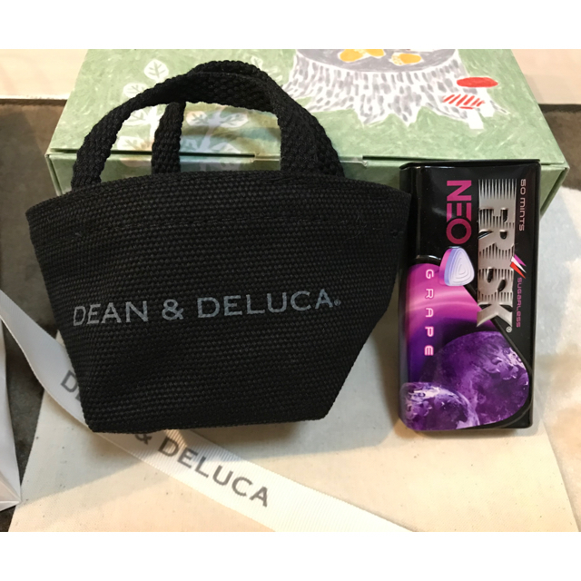 DEAN & DELUCA(ディーンアンドデルーカ)のDEAN & DELUCA  黒ミニバッグ袋付き インテリア/住まい/日用品のインテリア小物(小物入れ)の商品写真