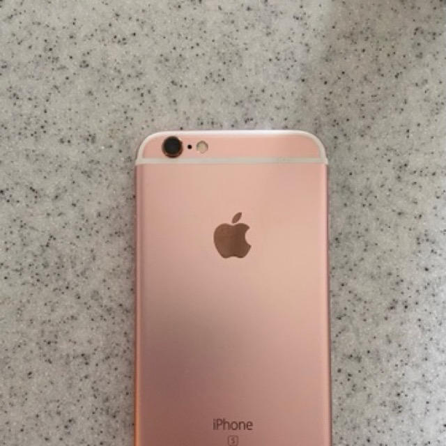 iPhone(アイフォーン)のiPhone6s 32GB 本体　ワイモバイル スマホ/家電/カメラのスマートフォン/携帯電話(スマートフォン本体)の商品写真