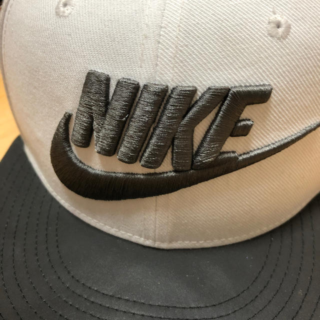 NIKE(ナイキ)のナイキ　キャップ メンズの帽子(キャップ)の商品写真