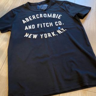 アバクロンビーアンドフィッチ(Abercrombie&Fitch)の新品タグ付き　アバクロ　Ｔシャツ(Tシャツ/カットソー(半袖/袖なし))