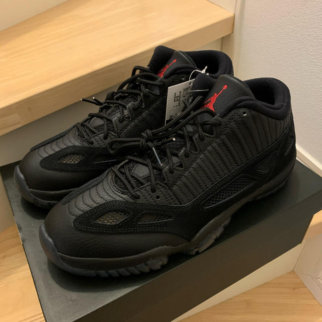 スニーカーNIKE AIRJORDAN11 LOW28.5cm新品 黒