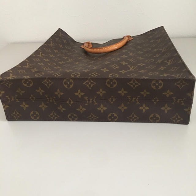 LOUIS VUITTON(ルイヴィトン)のルイビトン　サックプラ レディースのバッグ(ボストンバッグ)の商品写真