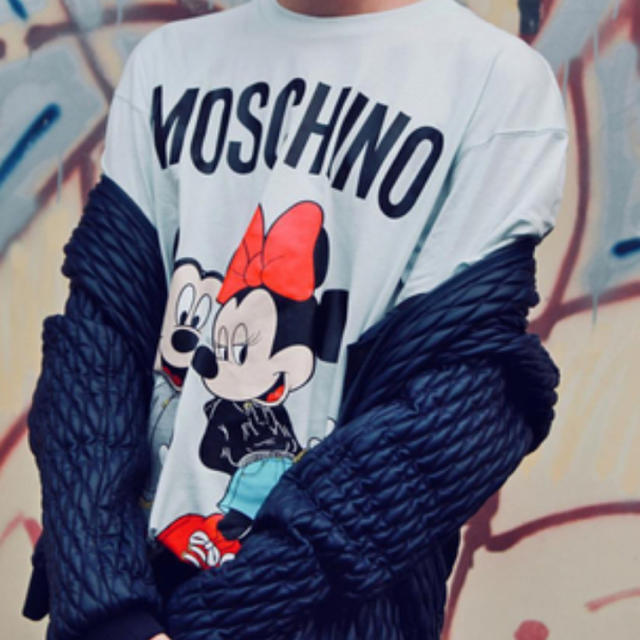 MOSCHINO(モスキーノ)のH&M MOSCHINO H&MOSCHINO ディズニー　Tシャツ メンズのトップス(Tシャツ/カットソー(半袖/袖なし))の商品写真