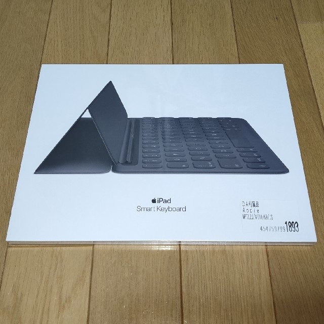 iPad Smart Keyboard グレー MPTL2J/A