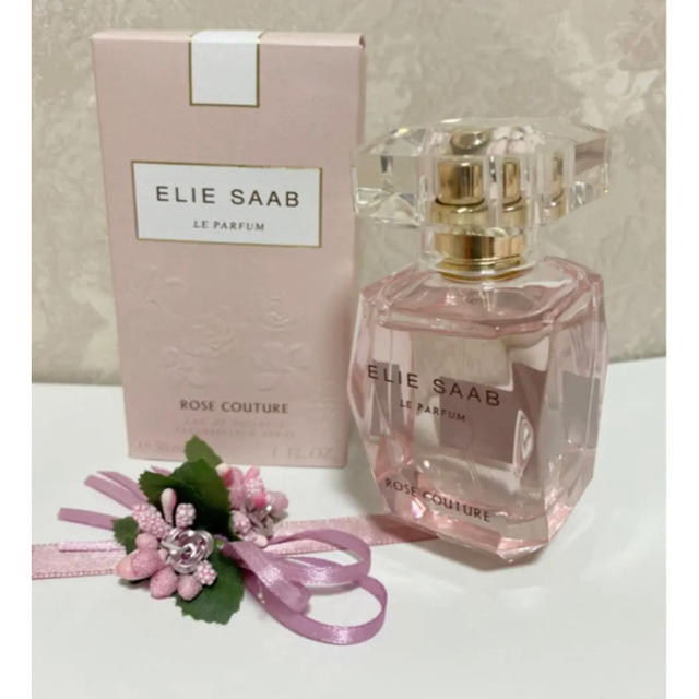 ELIE SAAB(エリーサーブ)のElie Saab le parfum rose couture 香水 コスメ/美容の香水(香水(女性用))の商品写真