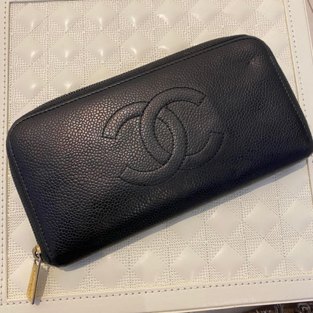 CHANEL(シャネル)のCHANEL キャビアスキンジップ長財布 レディースのファッション小物(財布)の商品写真