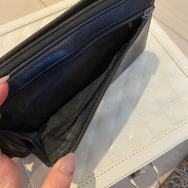 CHANEL(シャネル)のCHANEL キャビアスキンジップ長財布 レディースのファッション小物(財布)の商品写真