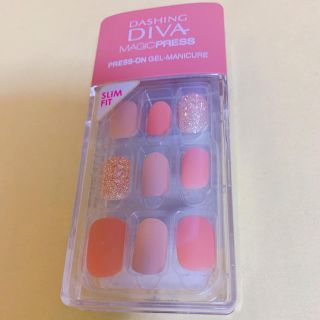 ディーバス(DIVAS)のDIVA ネイルチップ(つけ爪/ネイルチップ)