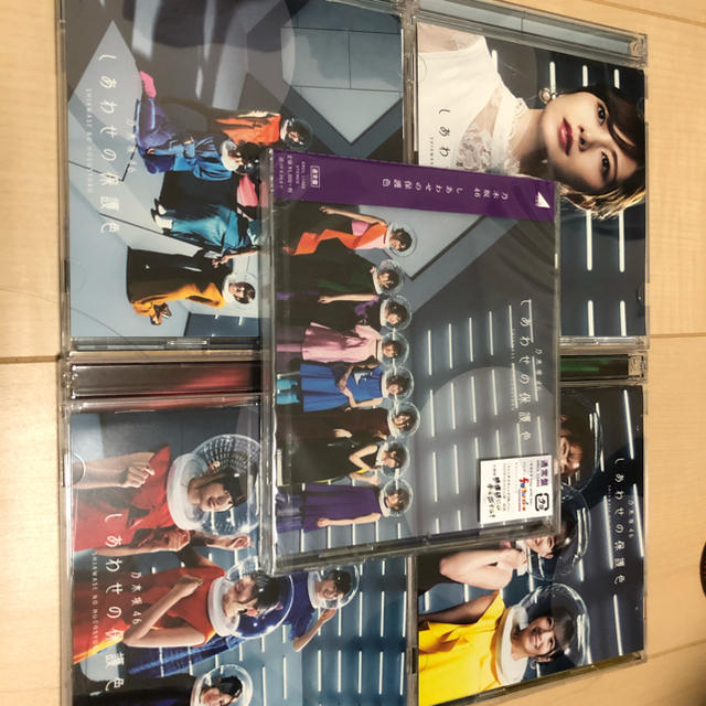 乃木坂46(ノギザカフォーティーシックス)の乃木坂46 しあわせの保護色　CD5枚セット チケットの音楽(女性アイドル)の商品写真