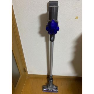 ダイソン(Dyson)のダイソンハンディークリーナー　v6(掃除機)