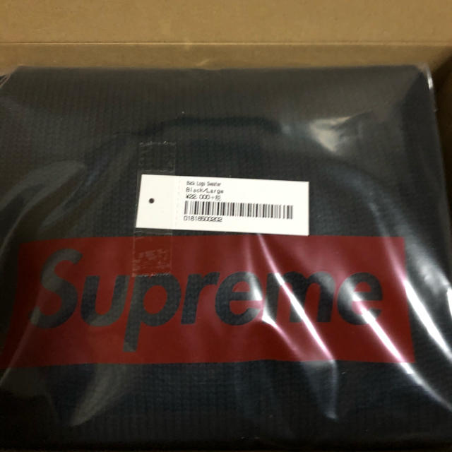 Supreme(シュプリーム)のLサイズ Supreme Back Logo Sweater メンズのトップス(ニット/セーター)の商品写真