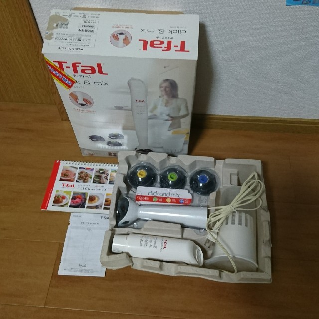 T-fal(ティファール)のハンドミキサー  スマホ/家電/カメラの調理家電(ジューサー/ミキサー)の商品写真