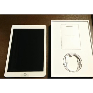 アイパッド(iPad)のほぼ未使用 iPad 6世代 Silver Cellular 32G SIMフリ(タブレット)