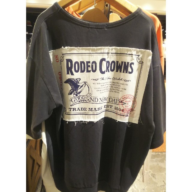 RODEO CROWNS WIDE BOWL(ロデオクラウンズワイドボウル)の新品未使用 ブラック レディースのトップス(Tシャツ(半袖/袖なし))の商品写真