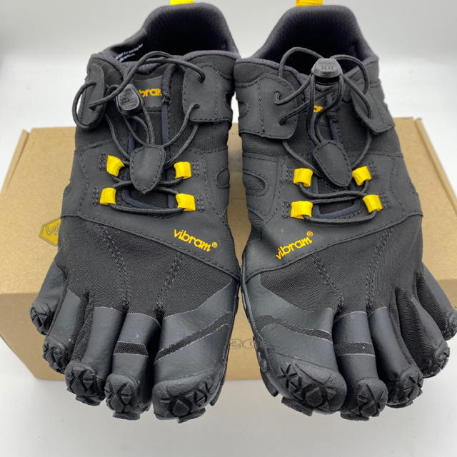 vibram(ビブラム)のVibram FiveFingers/W40(25.0cm) ZOU133様専用 レディースの靴/シューズ(スニーカー)の商品写真