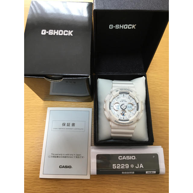 G-SHOCK(ジーショック)のG-SHOCK  GA-120A-7AJF メンズの時計(腕時計(デジタル))の商品写真