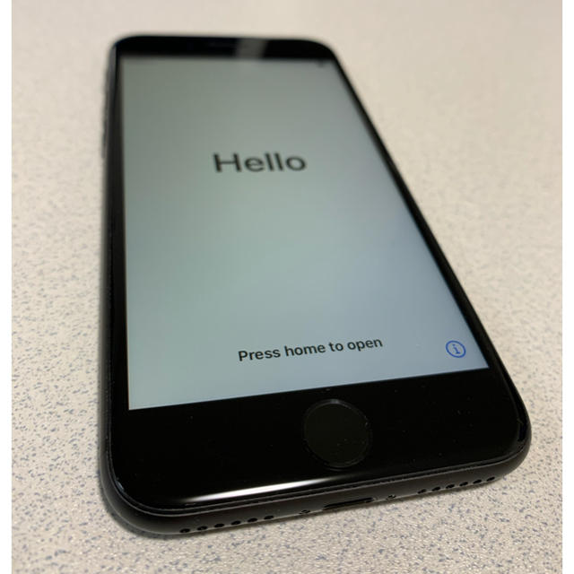【祝開店！大放出セール開催中】 Apple ドコモ　simロック解除済 64GB 【たびお様専用】iPhone8 - スマートフォン本体