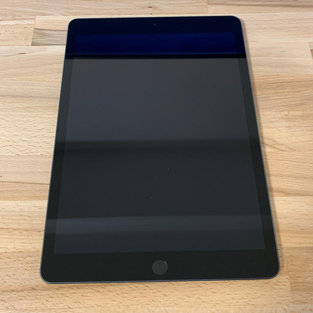 iPad (第7世代) 32GB Wi-Fiモデル