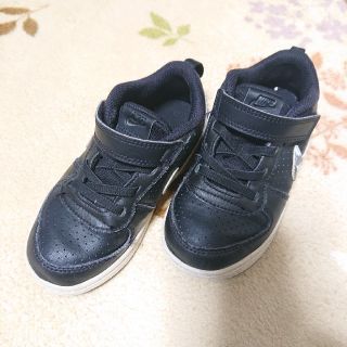 ナイキ(NIKE)のNIKEナイキ❤️スニーカー  黒16cm (スニーカー)