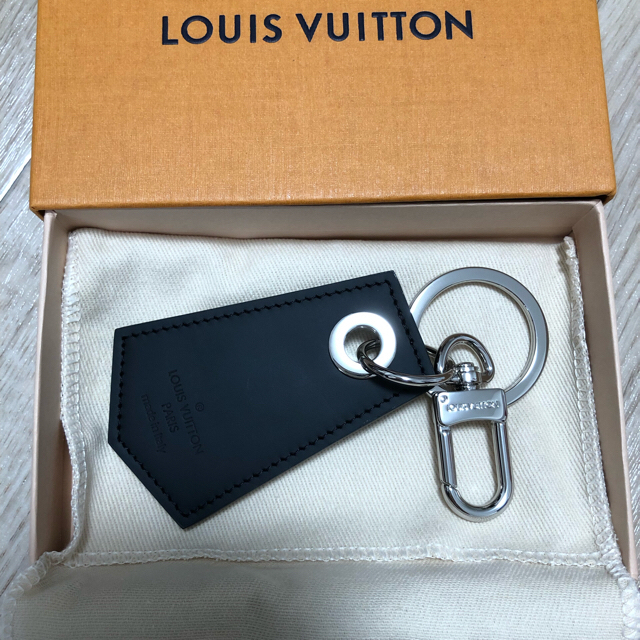 LOUIS VUITTON(ルイヴィトン)のルイヴィトン  キーホルダー 新品 メンズのファッション小物(キーホルダー)の商品写真