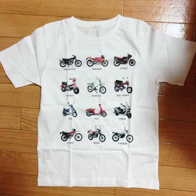 GU(ジーユー)のHONDA×GU Tシャツ キッズ/ベビー/マタニティのキッズ服女の子用(90cm~)(Tシャツ/カットソー)の商品写真