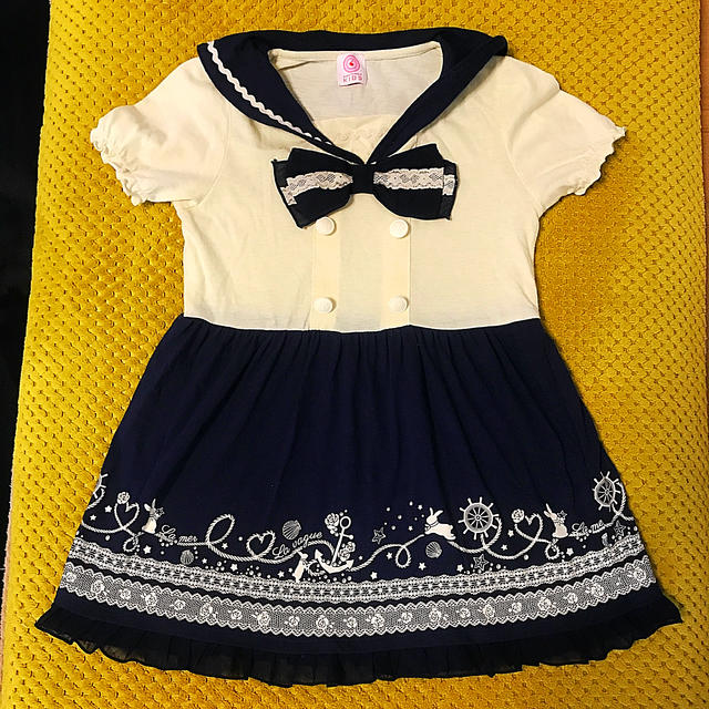 axes femme(アクシーズファム)のワンピース　130 キッズ/ベビー/マタニティのキッズ服女の子用(90cm~)(ワンピース)の商品写真