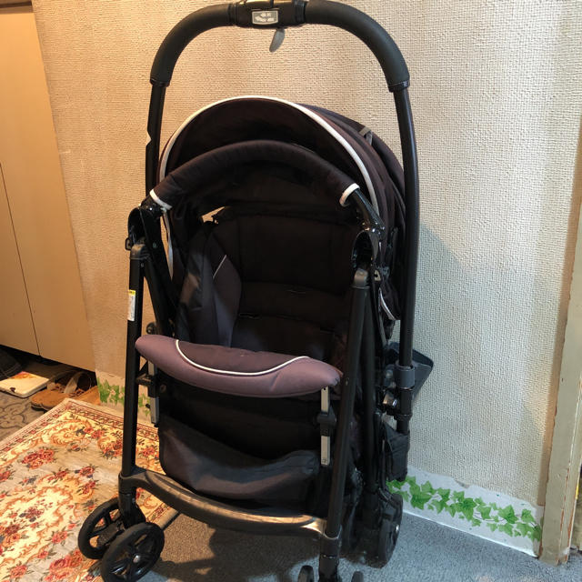 コンビ エメドール ベビーカー AB型兼用 A型B型 combi ブラック | フリマアプリ ラクマ