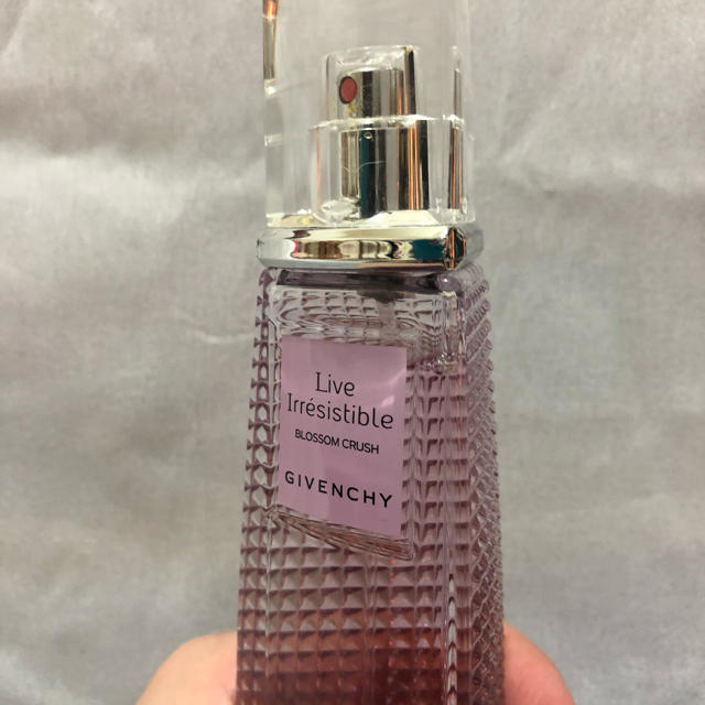 GIVENCHY(ジバンシィ)のGIVENCHY 香水 50ml コスメ/美容の香水(香水(女性用))の商品写真